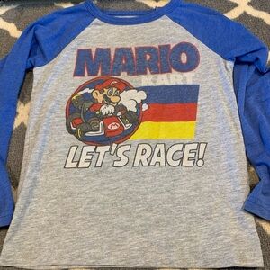 Boys size 7 Mario Kart shirt